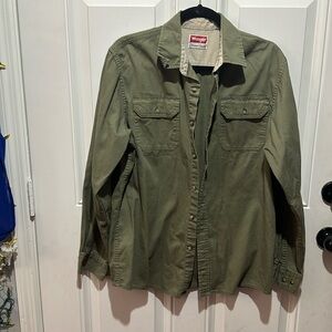 Men’s medium wrangler button down shirt sz medium
